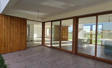 ALQUILER | CASA A ESTRENAR | ARENAS CHICO