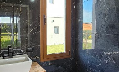 ALQUILER | CASA A ESTRENAR | ARENAS CHICO