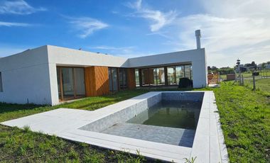 ALQUILER | CASA A ESTRENAR | ARENAS CHICO