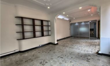 Se arrienda local comercial Laureles Medellín