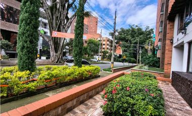 Se arrienda local comercial Laureles Medellín