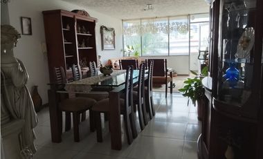 APARTAMENTO EN VENTA  AV. 30 AGOSTO ED. LUIS JARAMILLO