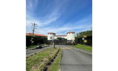 LOTE EN VENTA CERRITOS PEREIRA