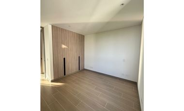 APARTAMENTO EN VENTA O RENTA ALTEZZA CERRITOS