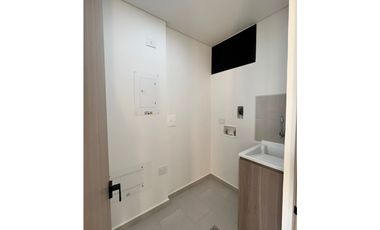 APARTAMENTO EN VENTA O RENTA ALTEZZA CERRITOS