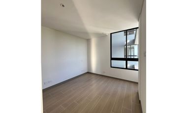 APARTAMENTO EN VENTA O RENTA ALTEZZA CERRITOS