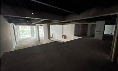 LOCAL EN RENTA EN ALPES PEREIRA