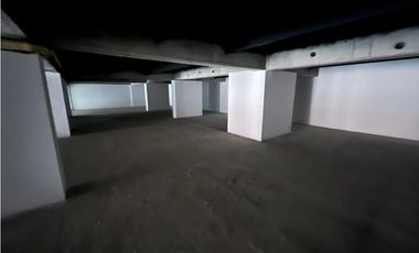 LOCAL EN RENTA EN ALPES PEREIRA