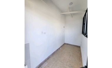 VENTA EDIFICIO de 4 pisos Esquinero generando renta permanente
