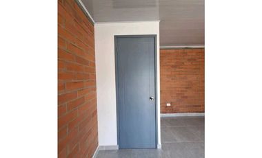 Local comercial en MERCAR
