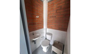 Local comercial en MERCAR