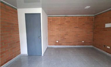 Local comercial en MERCAR
