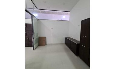 OFICINA Y/O CONSULTORIO MOCAWA