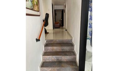 CASA EN VENTA BARRIO LA CLARITA
