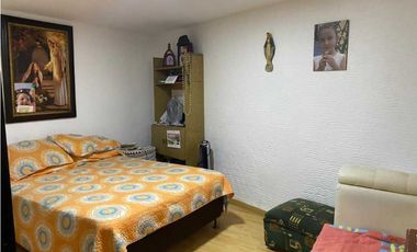 CASA EN VENTA BARRIO LA CLARITA