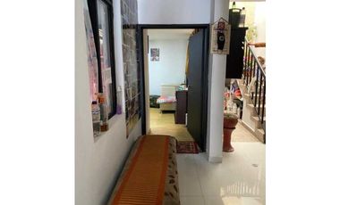 CASA EN VENTA BARRIO LA CLARITA