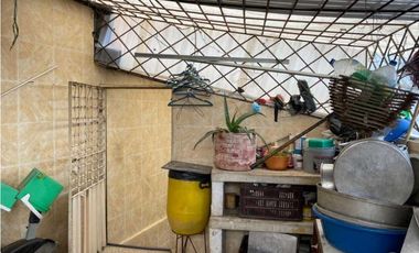 CASA EN VENTA BARRIO LA CLARITA