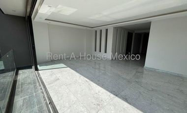 Departamento en Venta en Naucalpan de Juárez, Lomas de Tecamachalco  NC. 25-1621