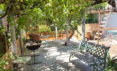 Casa en sector residencial Barrio El Tenis..