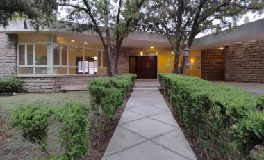 Casa en venta en Del Valle, San Pedro Garza García, Nuevo León