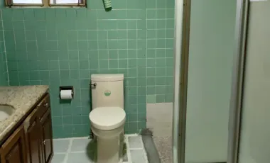 Casa en venta en Del Valle, San Pedro Garza García, Nuevo León