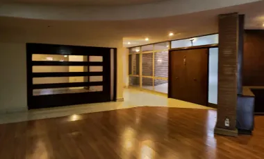 Casa en venta en Del Valle, San Pedro Garza García, Nuevo León