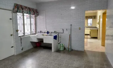 Casa en venta en Del Valle, San Pedro Garza García, Nuevo León