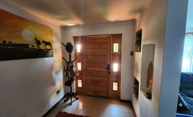 VENDEMOS CASA EN CURICO VILLA GALILEA