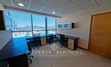 Gran oficina full equipada