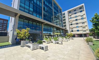 Gran oficina full equipada