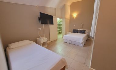 Penthouse en dos plantas  con vista al  mar en Cilene 1