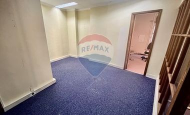 Amplia oficina amoblada (call center)