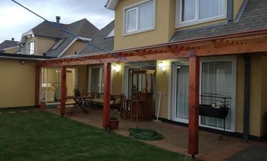 Casa 175 Mts2 Barrio Germania 4D/2B