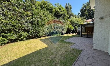 Arriendo Casa San Carlos Apoquindo 4D+3B