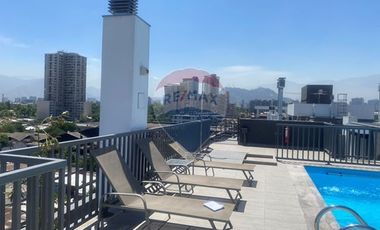 NUEVO Y AMPLIO EN BARRIO YUNGAY