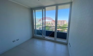 NUEVO Y AMPLIO EN BARRIO YUNGAY