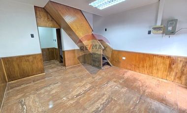 ARRIENDO LOCAL COMERCIAL CENTRO