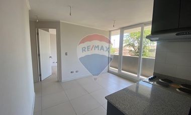 NUEVO Y AMPLIO EN BARRIO YUNGAY