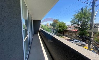 NUEVO Y AMPLIO EN BARRIO YUNGAY