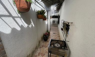 Casa en venta con area de lote de 309 m2 barrio la Julia Monteria