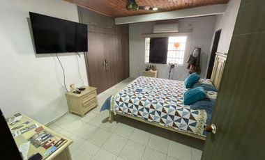 Casa en venta con area de lote de 309 m2 barrio la Julia Monteria