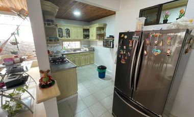 Casa en venta con area de lote de 309 m2 barrio la Julia Monteria