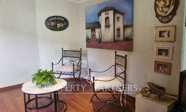 Hermosa Propiedad en en arriendo en exclusivo sector del Llano de Pirque