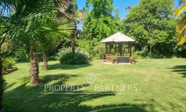 Hermosa Propiedad en en arriendo en exclusivo sector del Llano de Pirque