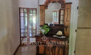 Hermosa Propiedad en en arriendo en exclusivo sector del Llano de Pirque