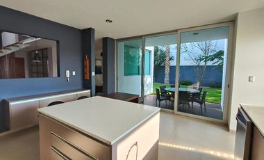 Casa en condominio en renta en Jurica, Querétaro.