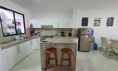 Moderna Casa en Costa Azul