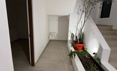 CASA EN RENTA EN REAL JURIQUILLA