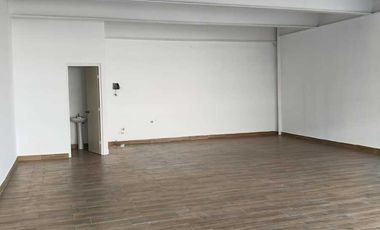 LOCAL EN VENTA PRIMER NIVEL PLAZA ELYSIUM