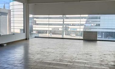 LOCAL EN VENTA PRIMER NIVEL PLAZA ELYSIUM